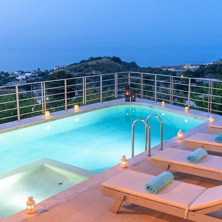 Le Stelle Villa เยโอริยิอูโปลิส ภายนอก รูปภาพ